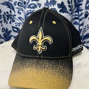 Reebok Kids Cap in Black and Gold